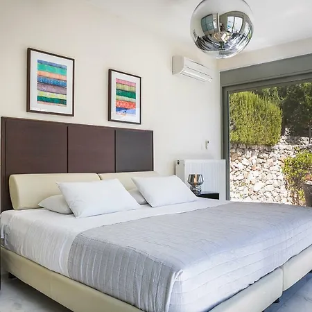 Aloni - Contemporary With Private Pool & Sea Views, Fiskardo Matsoukata