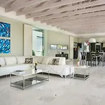 Aloni - Contemporary With Private Pool & Sea Views, Fiskardo