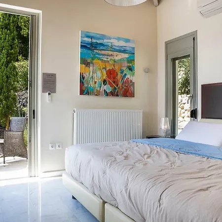 Aloni - Contemporary With Private Pool & Sea Views, Fiskardo Villa