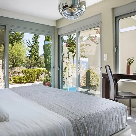 Aloni - Contemporary With Private Pool & Sea Views, Fiskardo *