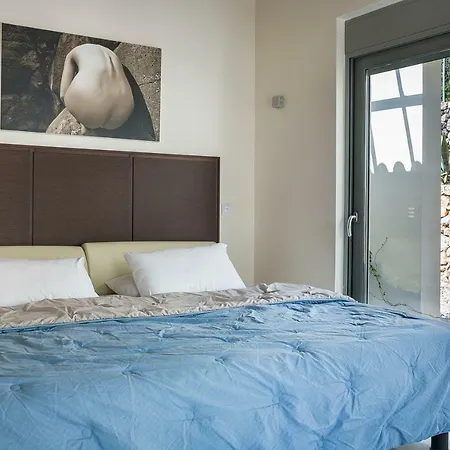 Aloni - Contemporary With Private Pool & Sea Views, Fiskardo Villa *