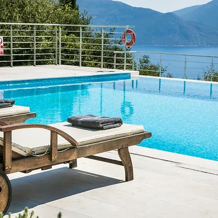 Aloni - Contemporary With Private Pool & Sea Views, Fiskardo